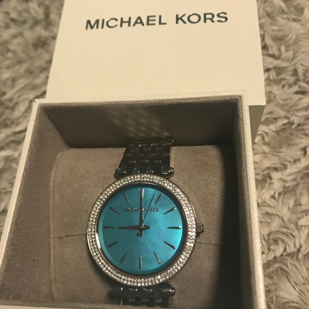 Michael Kors watches - Picture 4 of 4